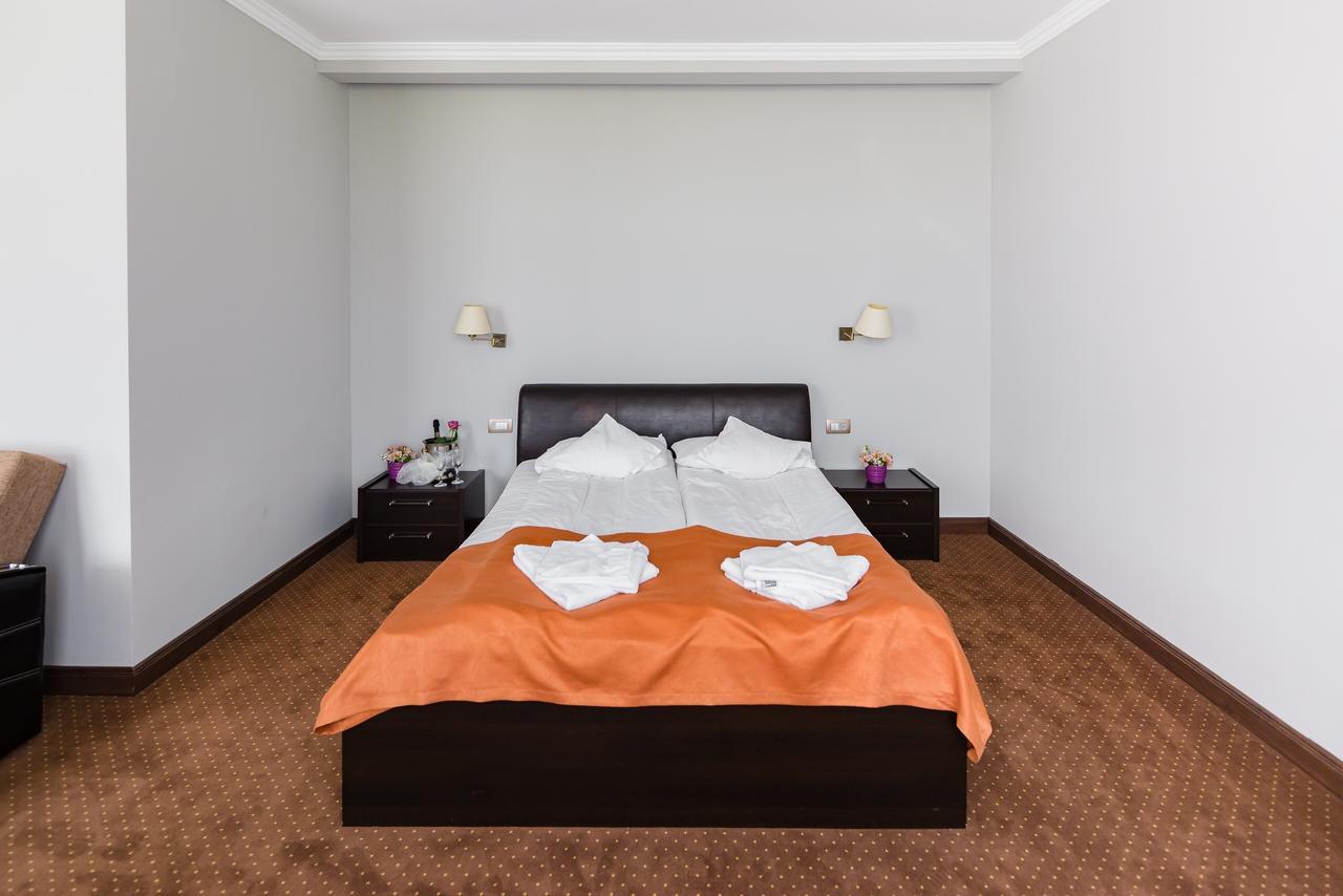 Hotel Transilvania Zalău Екстериор снимка