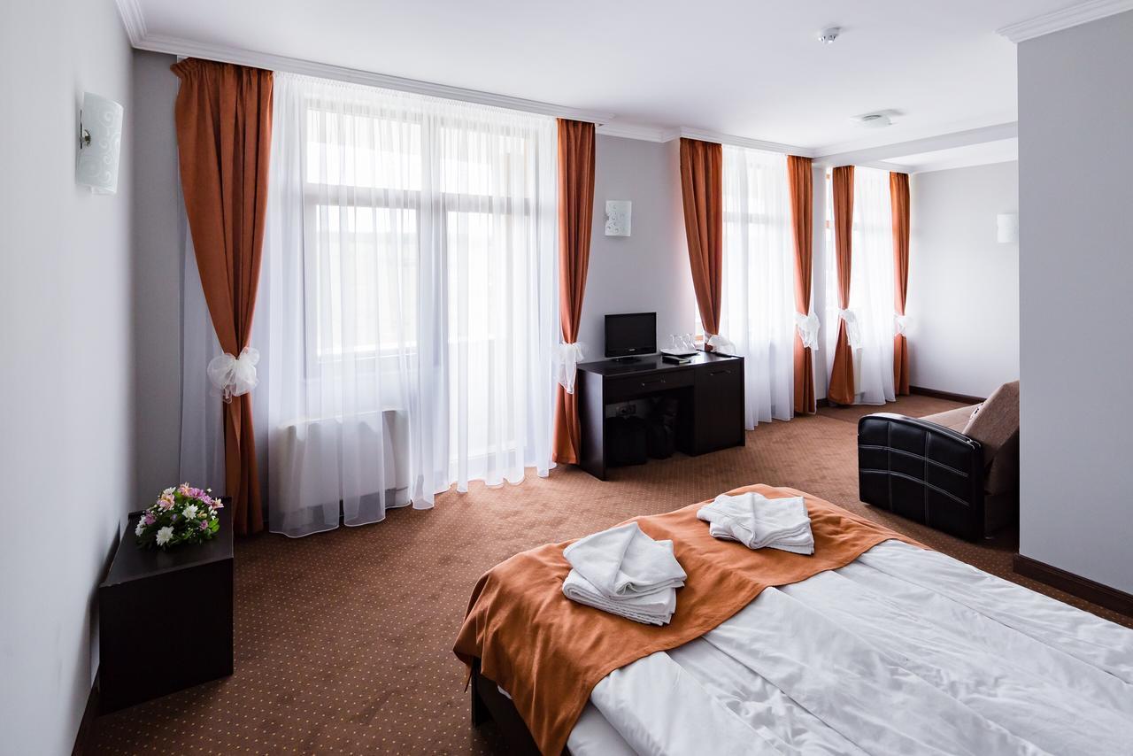 Hotel Transilvania Zalău Екстериор снимка
